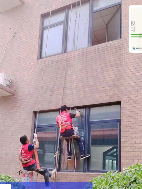 龙泉承接各类窗户玻璃维修